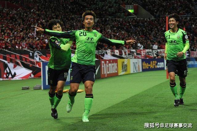 绿军大胜雷霆提前锁联盟第一 篮网险胜步行者